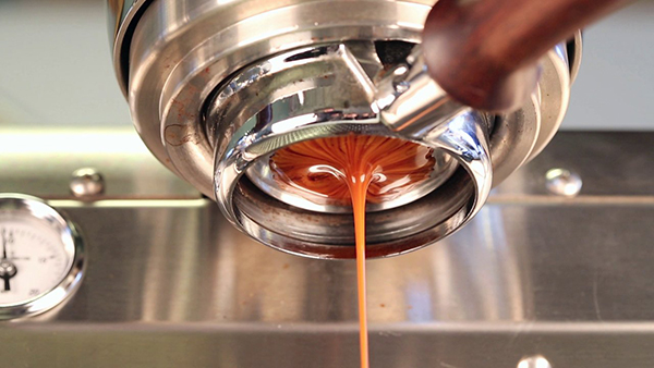 收藏：一个Slayer Espresso视频，一个Visualead QR Code视频